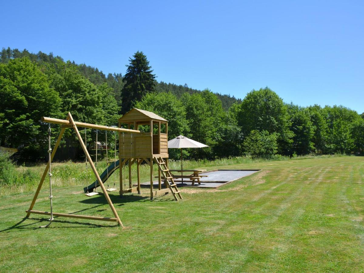 Cozy Holiday Home In Gedinne Near Forest ヴァンシモン エクステリア 写真